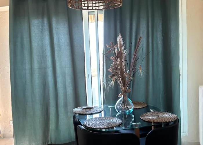 Lägenhet Bleu Azur -vue 6e Etage - Triangle D'or *