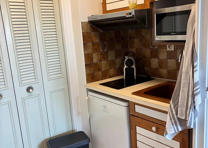 Bleu Azur -vue 6e Etage - Triangle D'or *